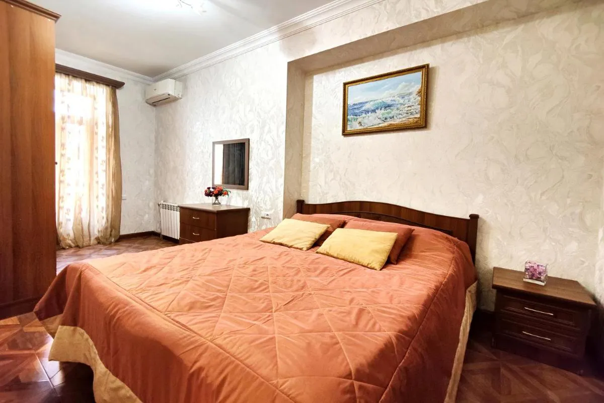 Image 1 of 2 Bedroom Apartment on Byuzand street