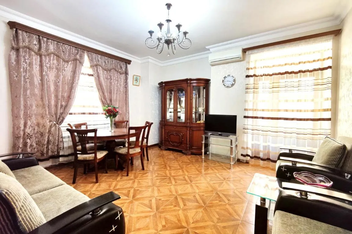 Image of 2 Bedroom Apartment on Byuzand street