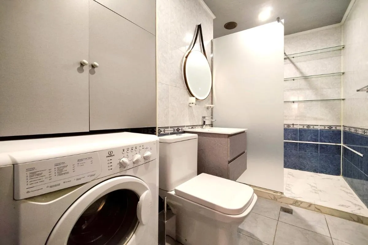 Image 2 of 2 Bedroom Apartment on Byuzand street
