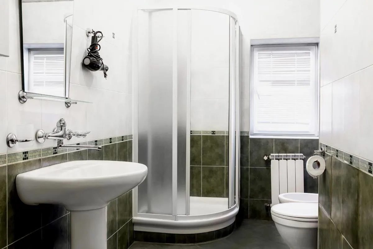 Image 2 of 2 Bedroom Apartment on Chaikovski street