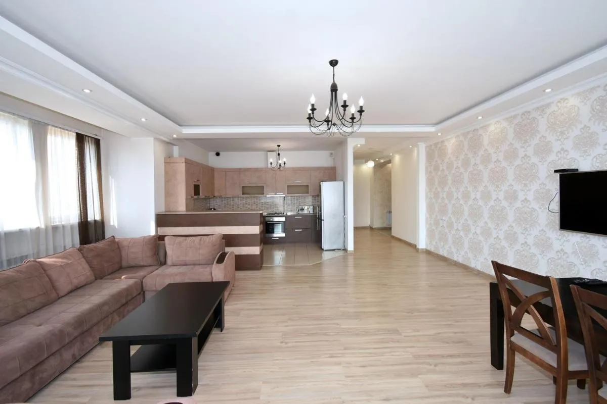Image 3 of 2 Bedrooms 2 Bathrooms Large And Lux Apartment Best Location