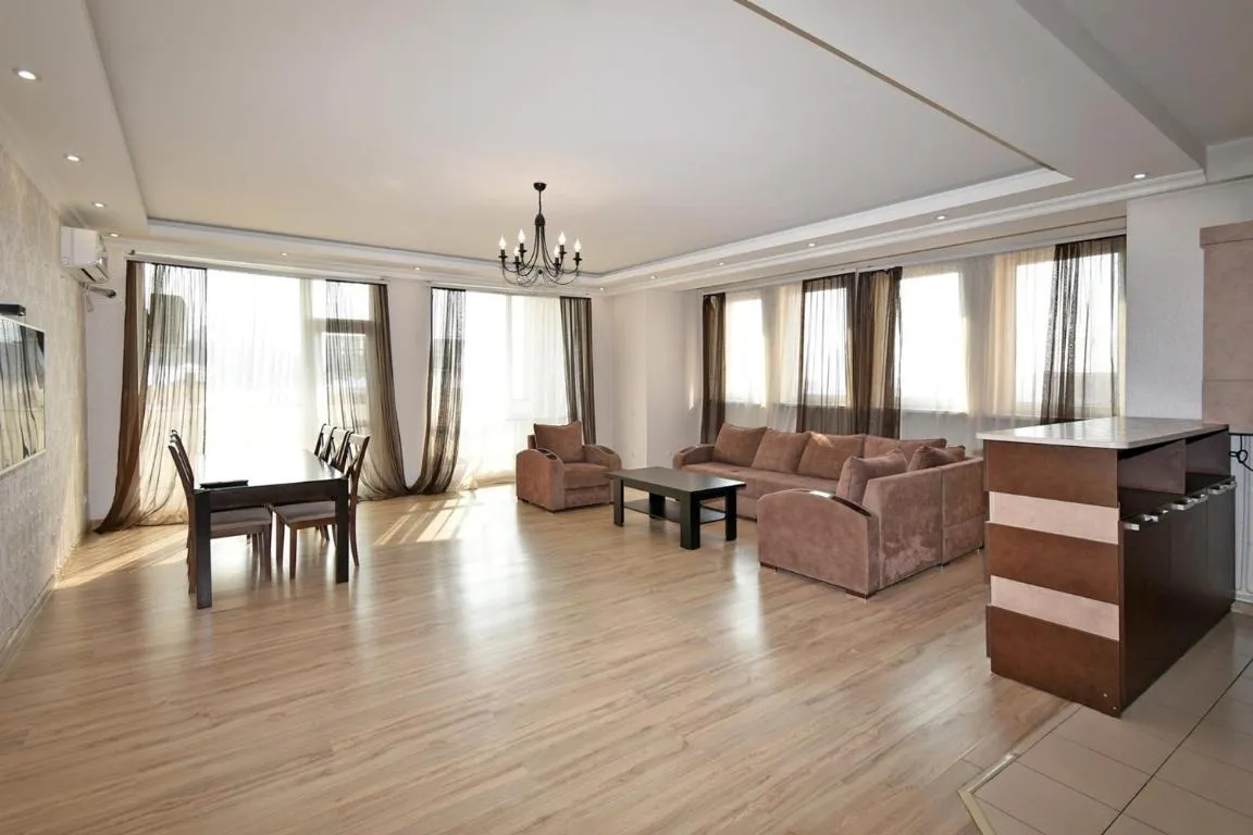 Image of 2 Bedrooms 2 Bathrooms Large And Lux Apartment Best Location