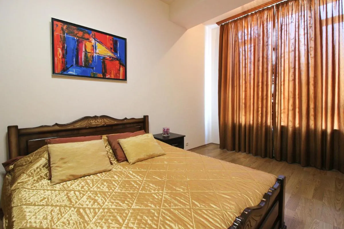 Image 1 of 3 Bedroom Apartment in Homey Residence
