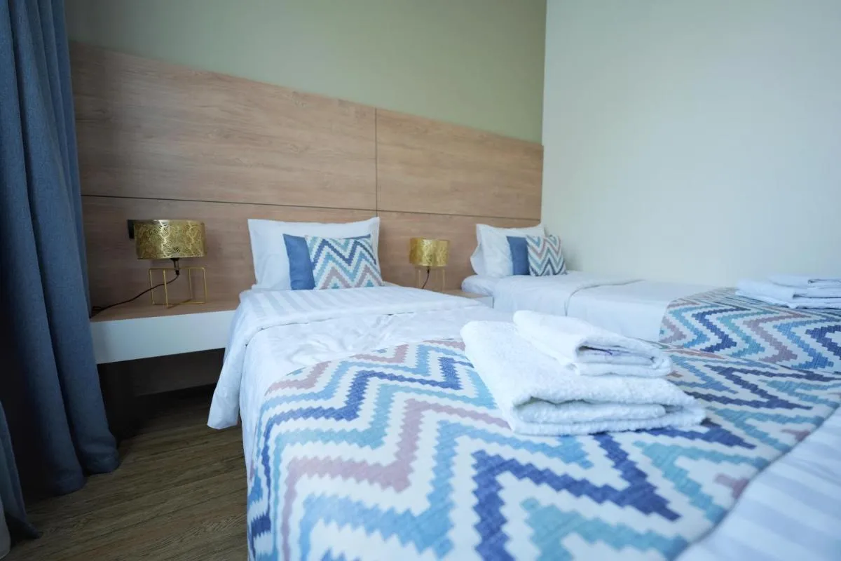 Image 6 of 4Guest Hotel