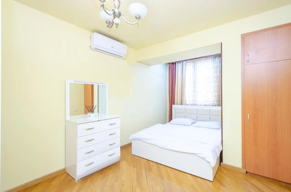 Image 6 of Amiryan15/7 Excellent apartment in the center