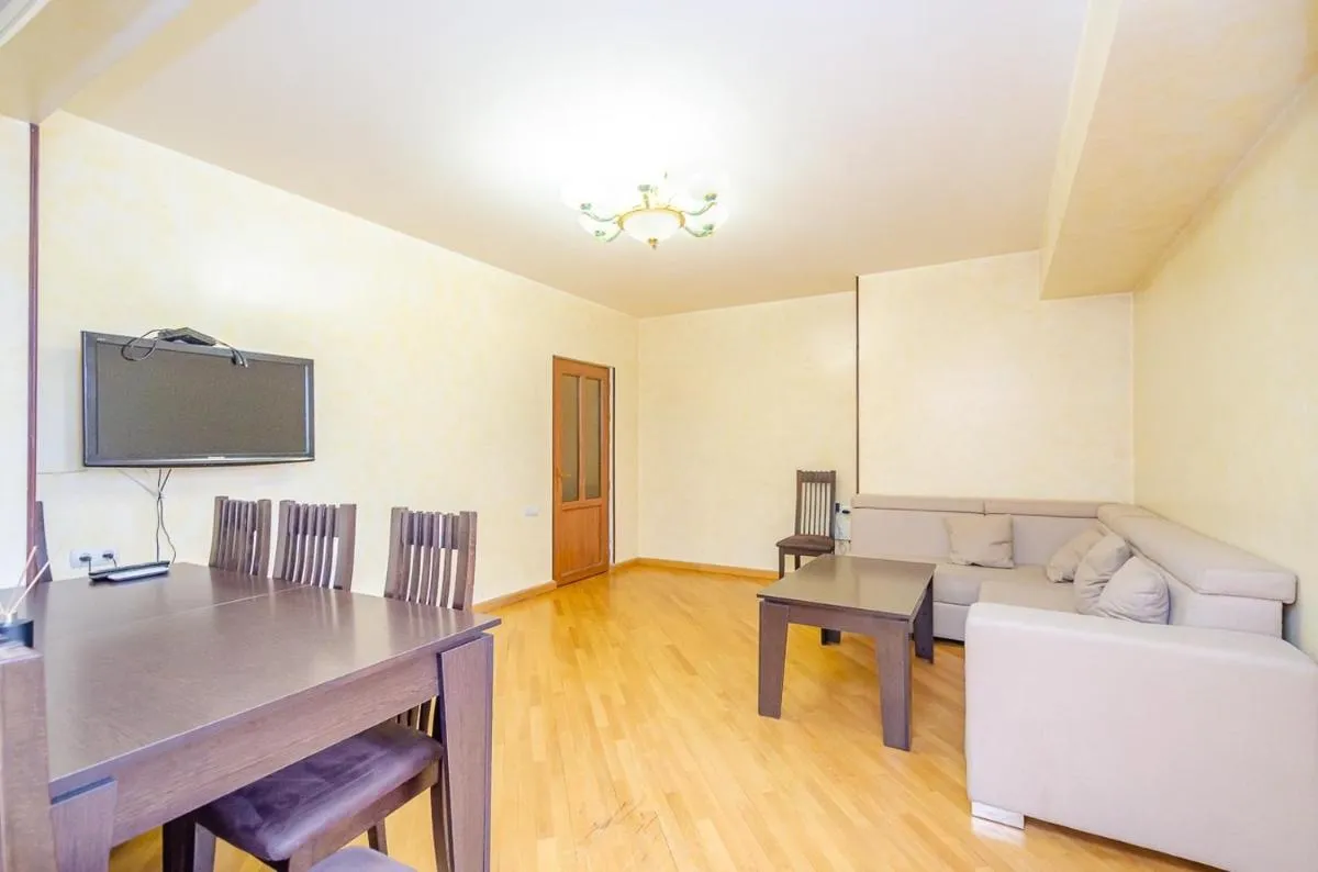 Image 1 of Amiryan15/7 Excellent apartment in the center
