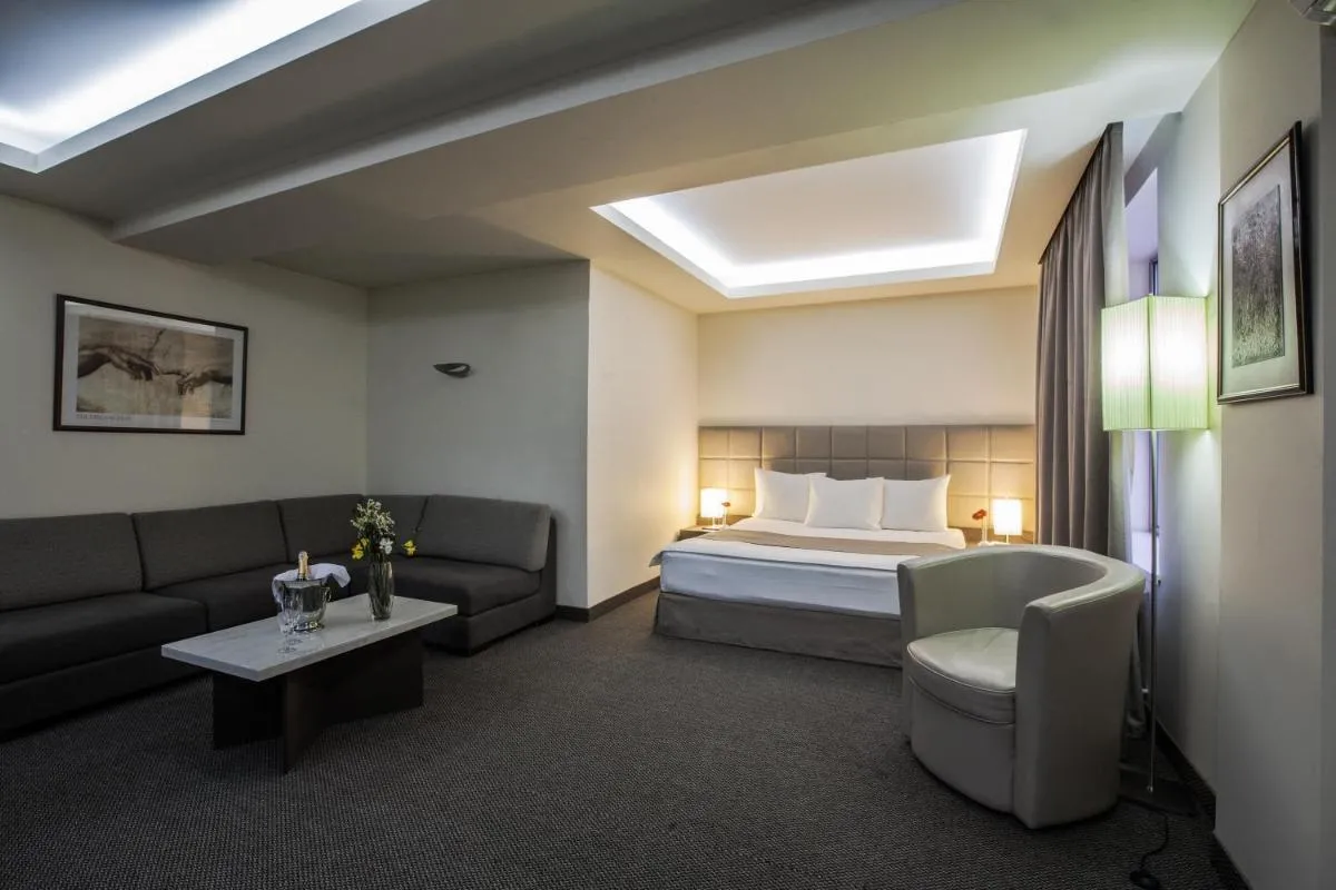 Image 1 of Aviatrans Hotel