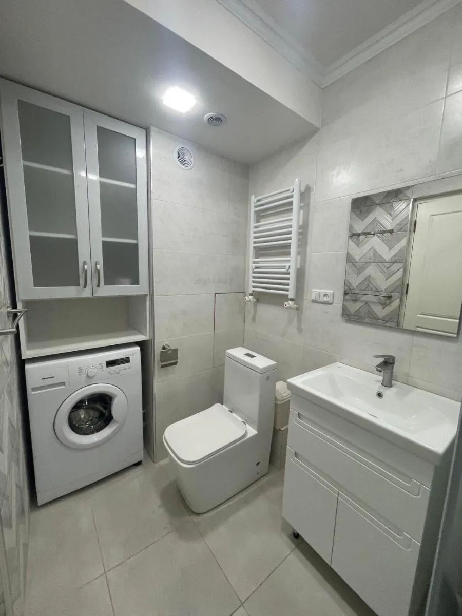Image 4 of Deluxe apartment in the city center