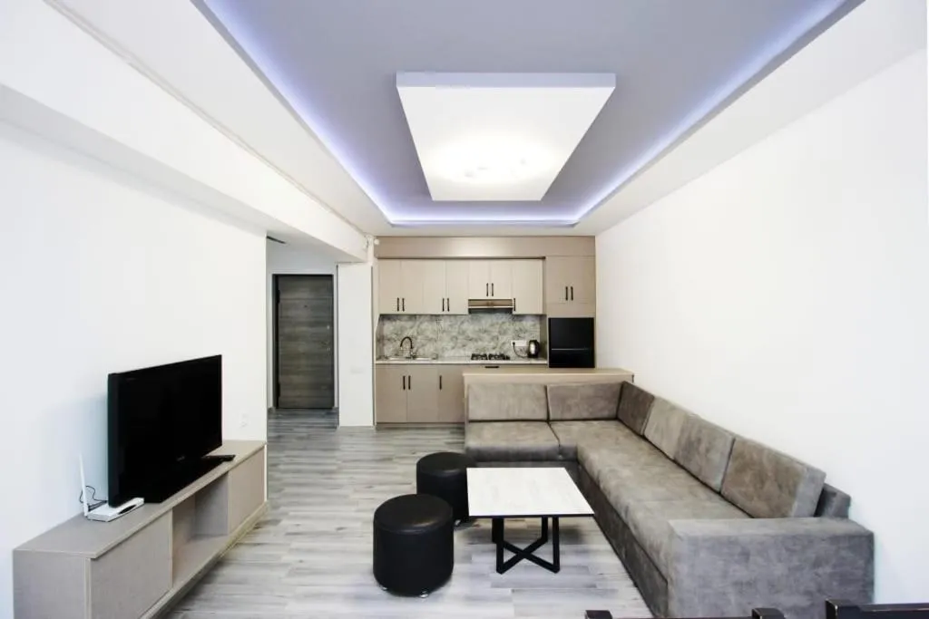 Image 3 of Excellent apartment in the center of the Yerevan 15