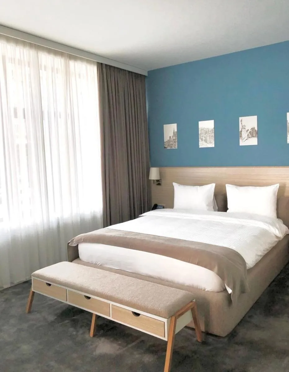 Image 3 of Hotel In City