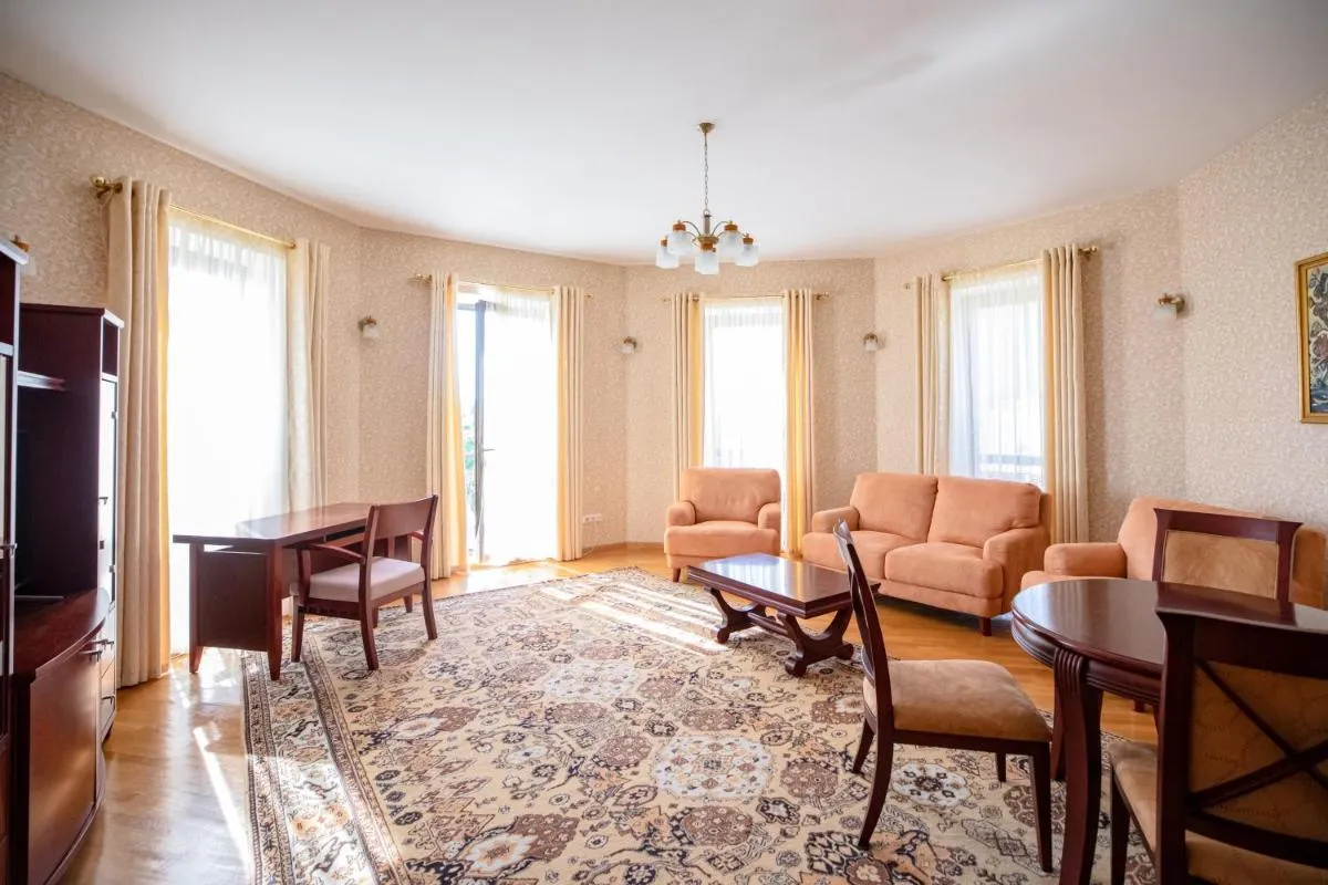 Image 2 of Latar Hotel Yerevan