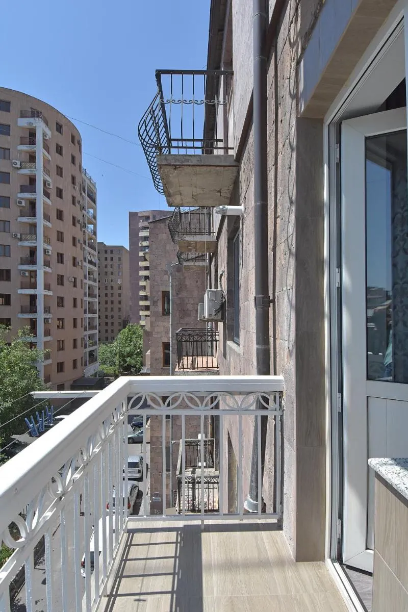 Image 5 of Pushkin 49