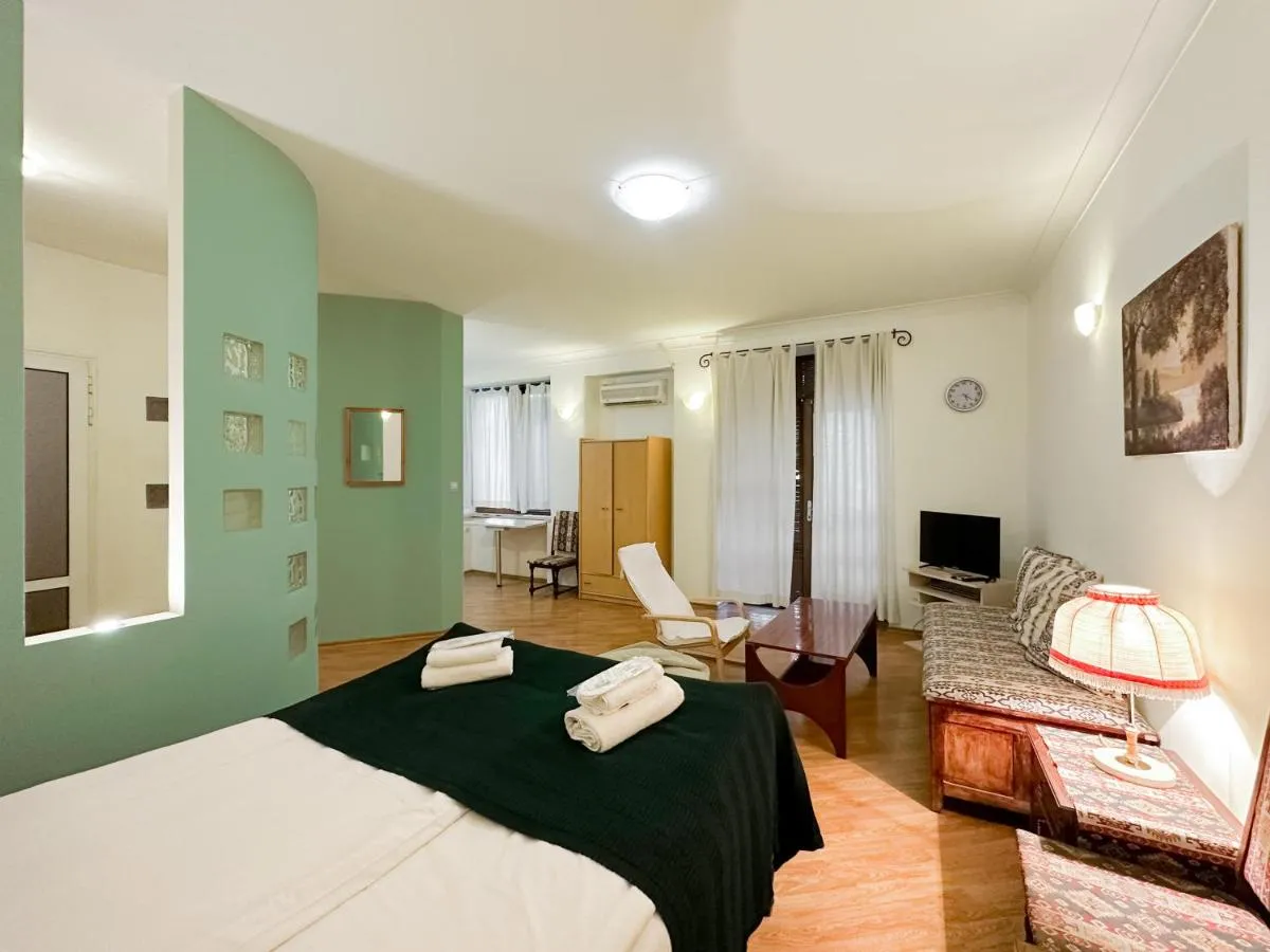 Image 1 of RIS Central Apartments Yerevan