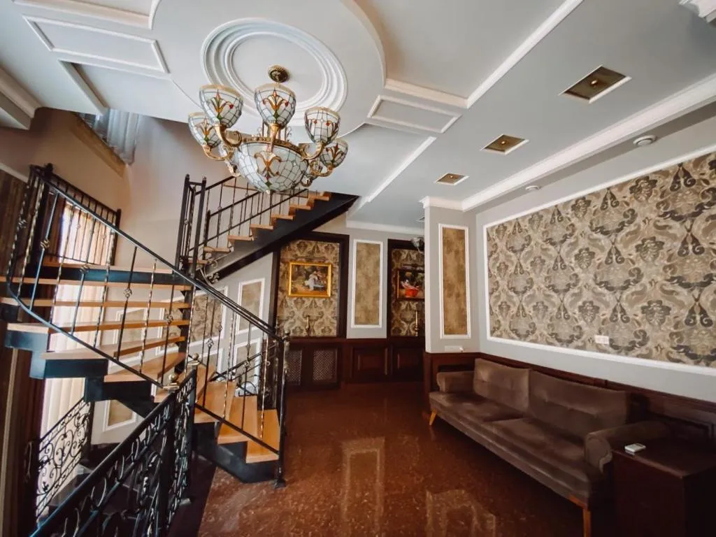Image of Royal Renaissance Hotel