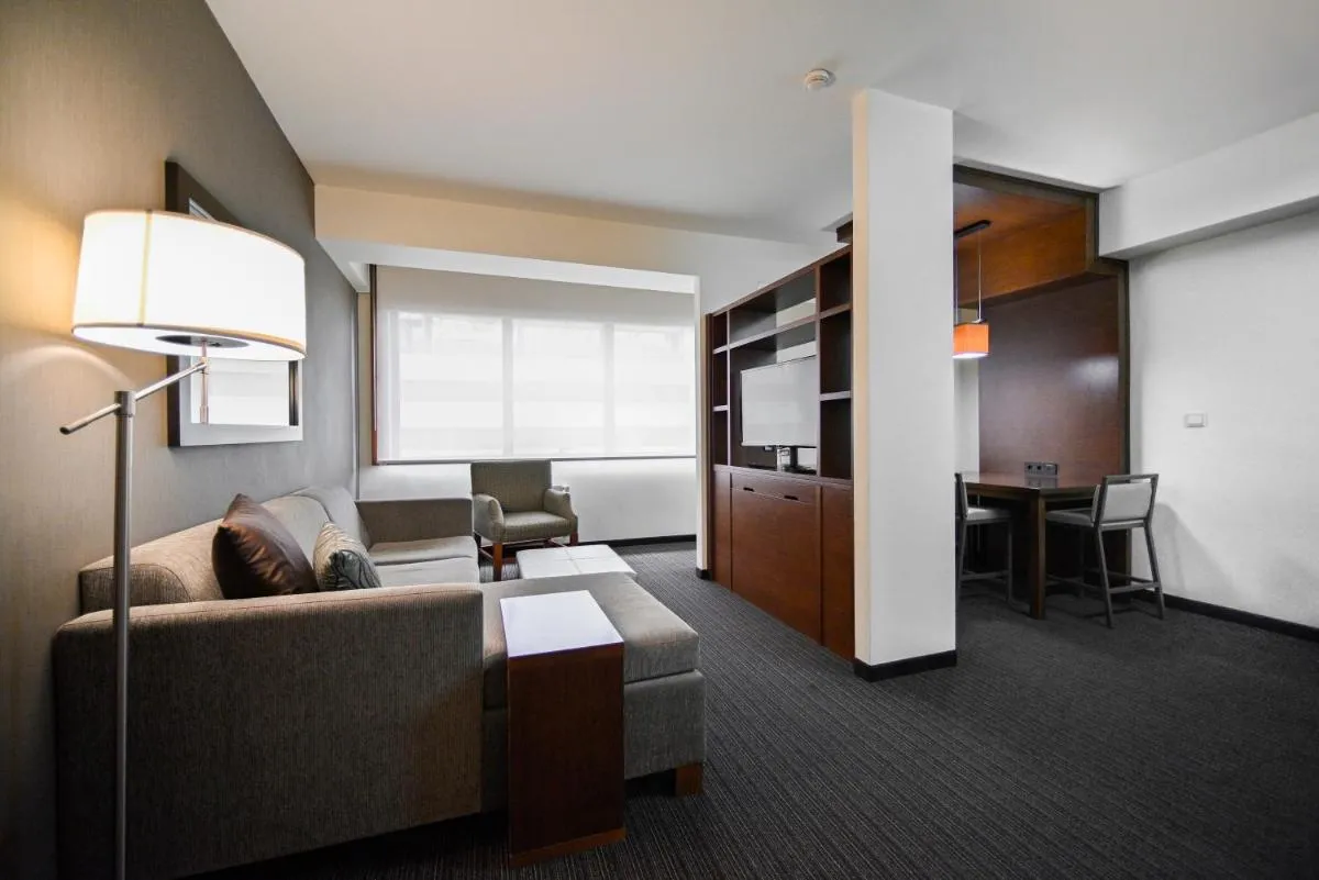 Image 4 of Yerevan Place Hotel