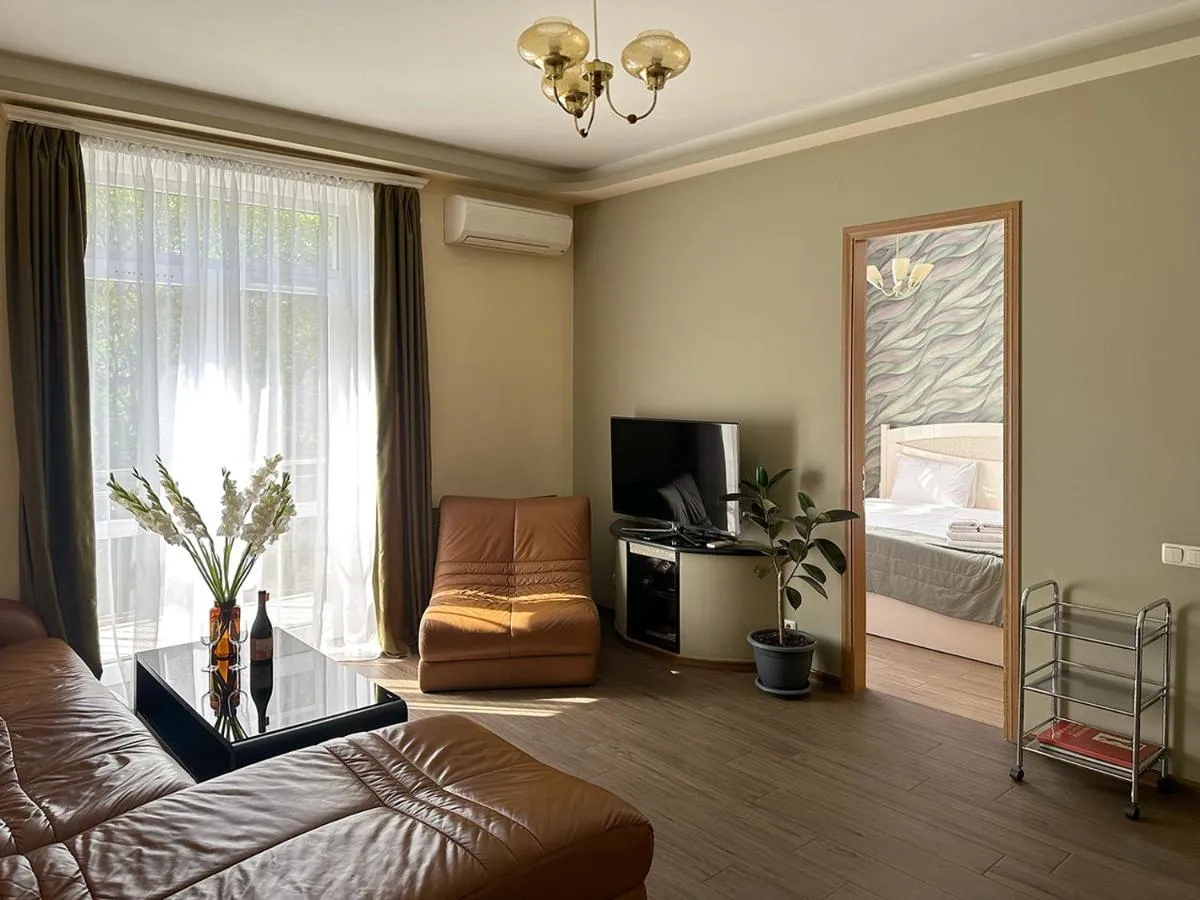 Image 5 of Your Spacious Home, City Center